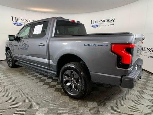 2023 Ford F-150 Lightning XLT