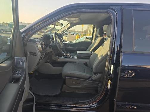 2024 Ford F-150 Lightning XLT