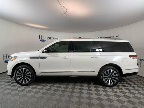 2024 Lincoln Navigator Reserve
