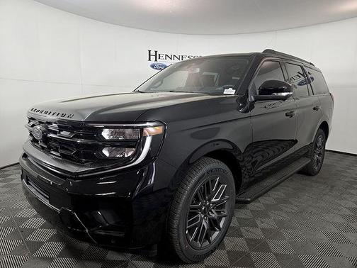 Agate Black Metallic 2026 Ford Expedition Platinum