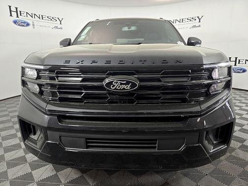 Agate Black Metallic 2026 Ford Expedition Platinum