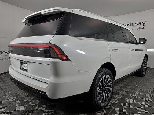 2025 Lincoln Navigator Black Label