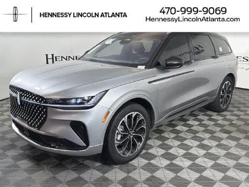 Radiance Metallic 2026 Lincoln Nautilus Reserve