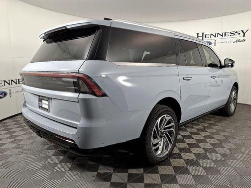 2025 Lincoln Navigator Reserve