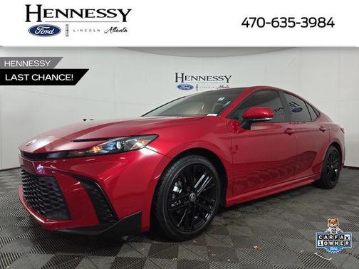 2025 Toyota Camry SE