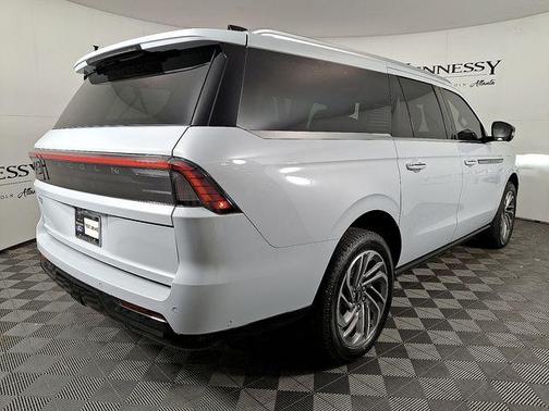 2025 Lincoln Navigator Reserve