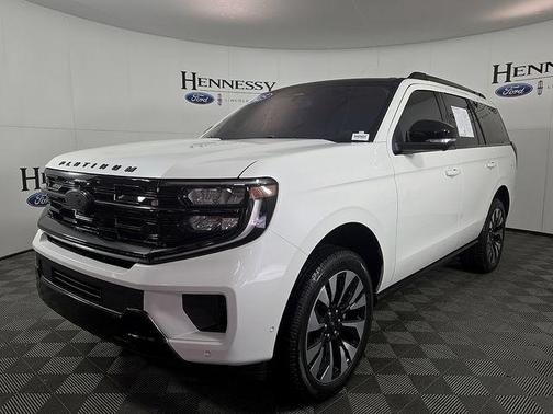 Star White Metallic Tri-Coat 2025 Ford Expedition Platinum