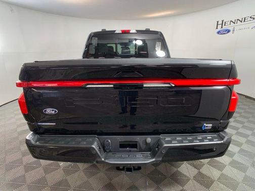 2024 Ford F-150 Lightning LARIAT