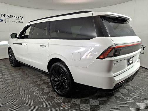 2025 Lincoln Navigator Reserve