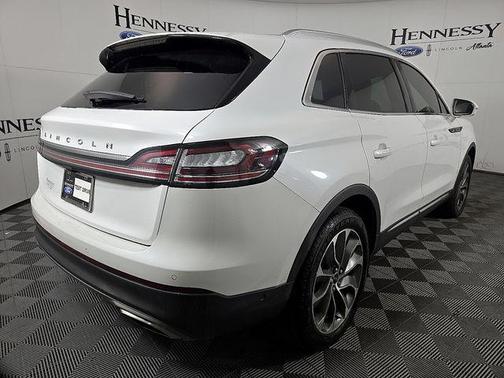 2022 Lincoln Nautilus Reserve