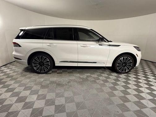 2025 Lincoln Aviator Black Label AWD