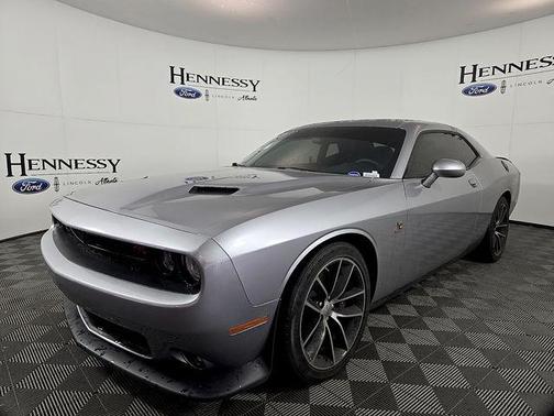 2016 Dodge Challenger R/T Scat Pack