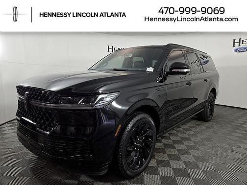 Infinite Black Metallic Clearcoat 2026 Lincoln Navigator Reserve