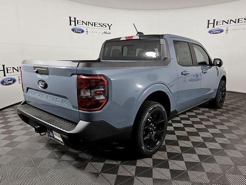 Azure Gray Metallic Tri-Coat 2026 Ford Maverick Lariat