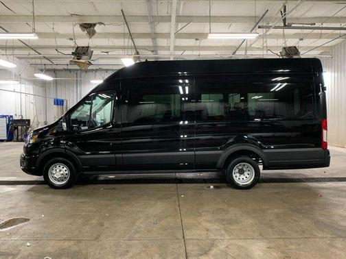 2025 Ford Transit-350 XLT