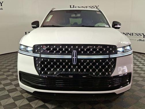 2025 Lincoln Navigator Black Label