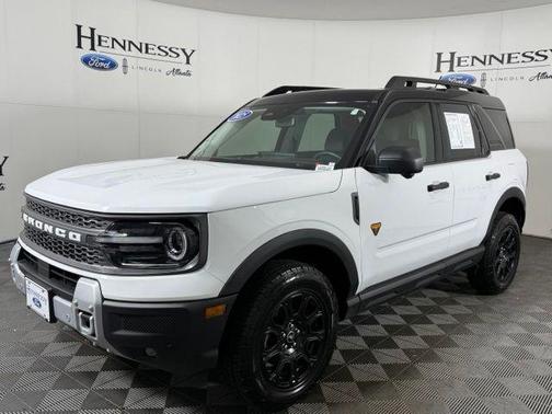 Oxford White 2025 Ford Bronco Sport Badlands