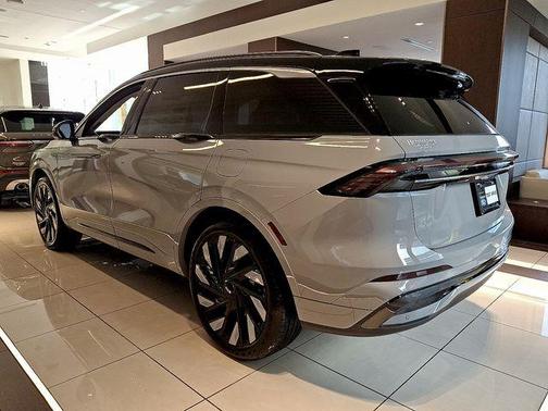 2026 Lincoln Nautilus Black Label