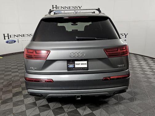 2017 Audi Q7 3.0T Premium