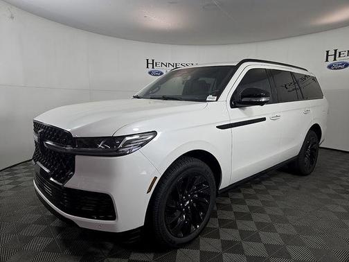 White 2026 Lincoln Navigator Reserve