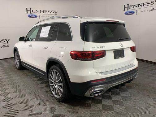 2021 Mercedes-Benz GLB 250 Base