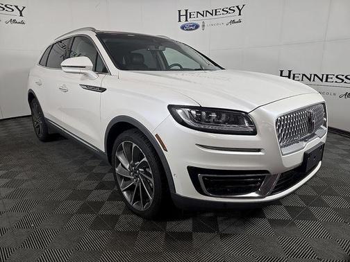 White 2019 Lincoln Nautilus Reserve