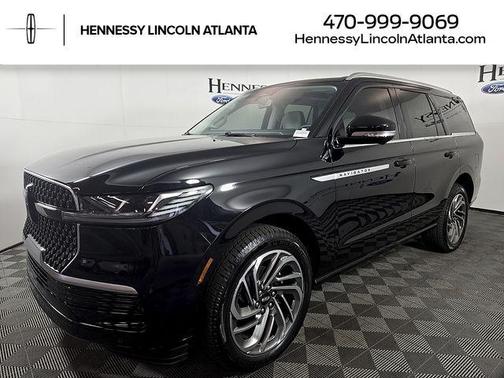 Infinite Black Metallic Clearcoat 2026 Lincoln Navigator Reserve
