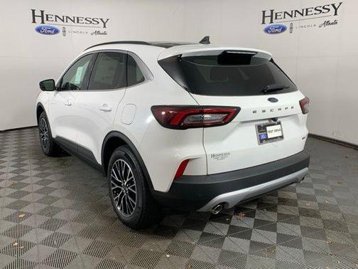 2026 Ford Escape PHEV SE