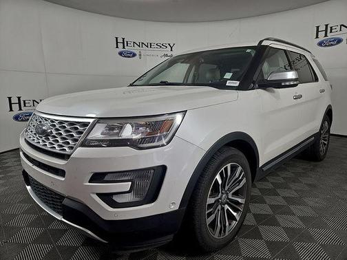 White Platinum 2017 Ford Explorer Platinum