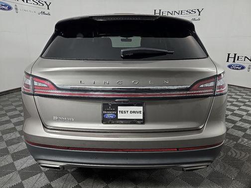 2020 Lincoln Nautilus Reserve