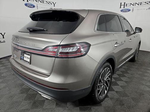 2020 Lincoln Nautilus Reserve