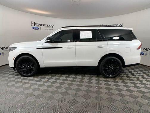2025 Lincoln Navigator Reserve