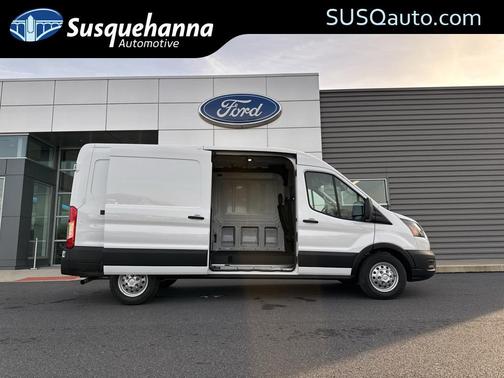 2026 Ford Transit-250 148 WB Medium Roof Cargo