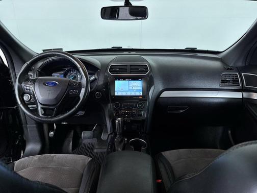 Gray 2017 Ford Explorer XLT