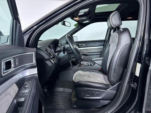 Gray 2017 Ford Explorer XLT