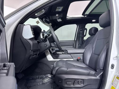 2024 Toyota Sequoia Platinum