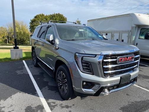 2025 GMC Yukon Elevation