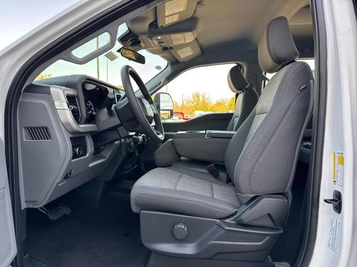 White 2027 Ford F-250 XL