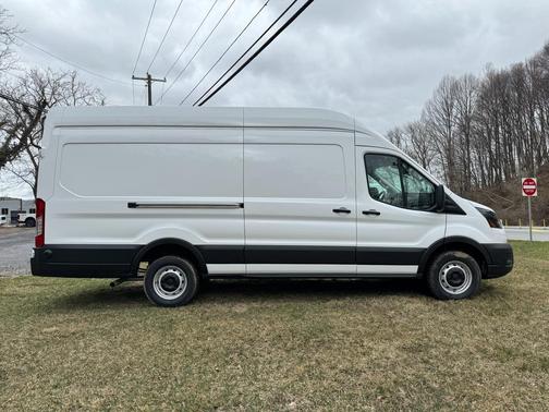2025 Ford Transit-350 Base