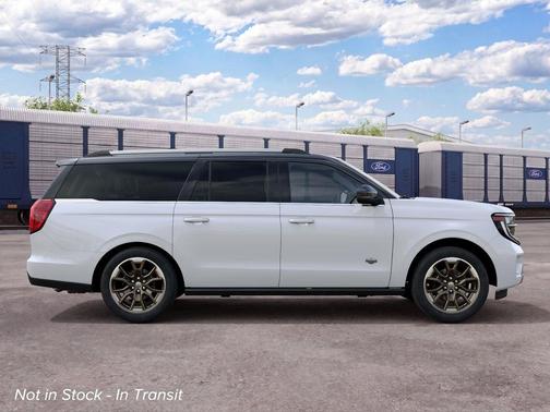 White 2027 Ford Expedition King Ranch