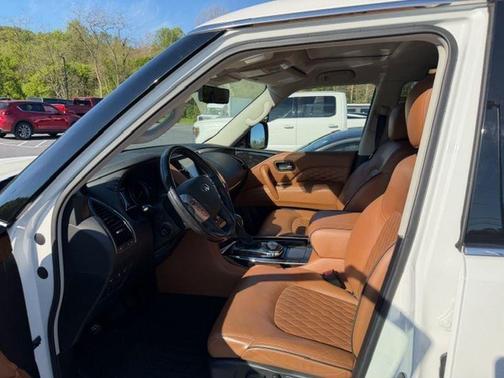Moonstone White 2019 INFINITI QX80 Luxe