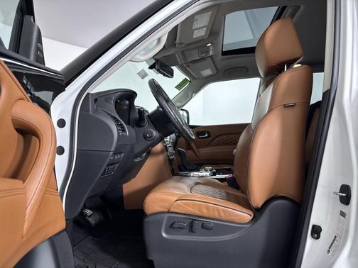 Moonstone White 2019 INFINITI QX80 Luxe