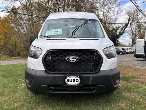 2026 Ford Transit-350 HR