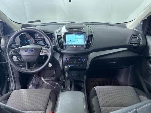 Gray 2017 Ford Escape SE