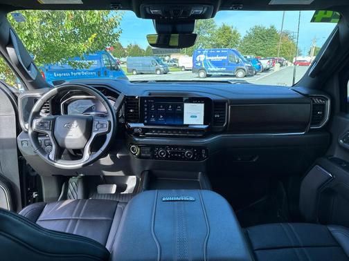 Black 2024 Chevrolet Silverado 2500 High Country