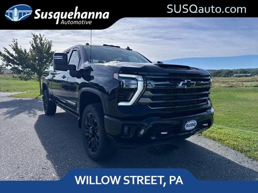 Black 2024 Chevrolet Silverado 2500 High Country