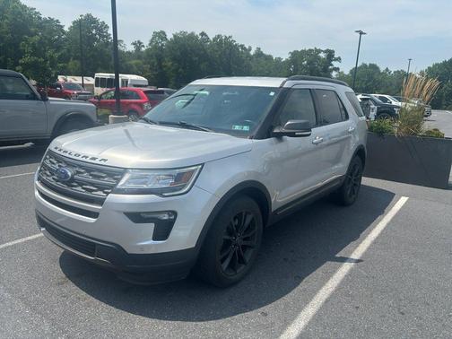 Silver 2019 Ford Explorer XLT