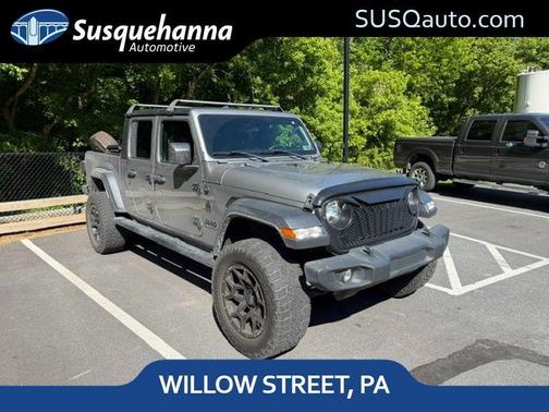 Silver 2020 Jeep Gladiator Sport