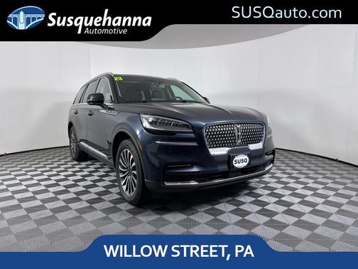 Blue 2023 Lincoln Aviator Reserve AWD