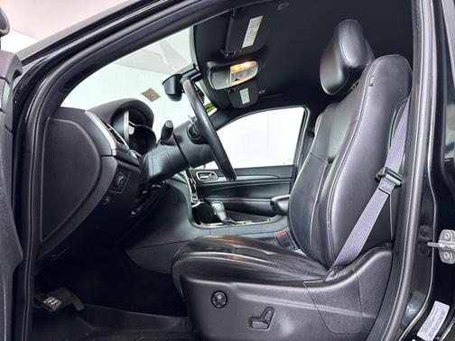 2017 Jeep Grand Cherokee Altitude